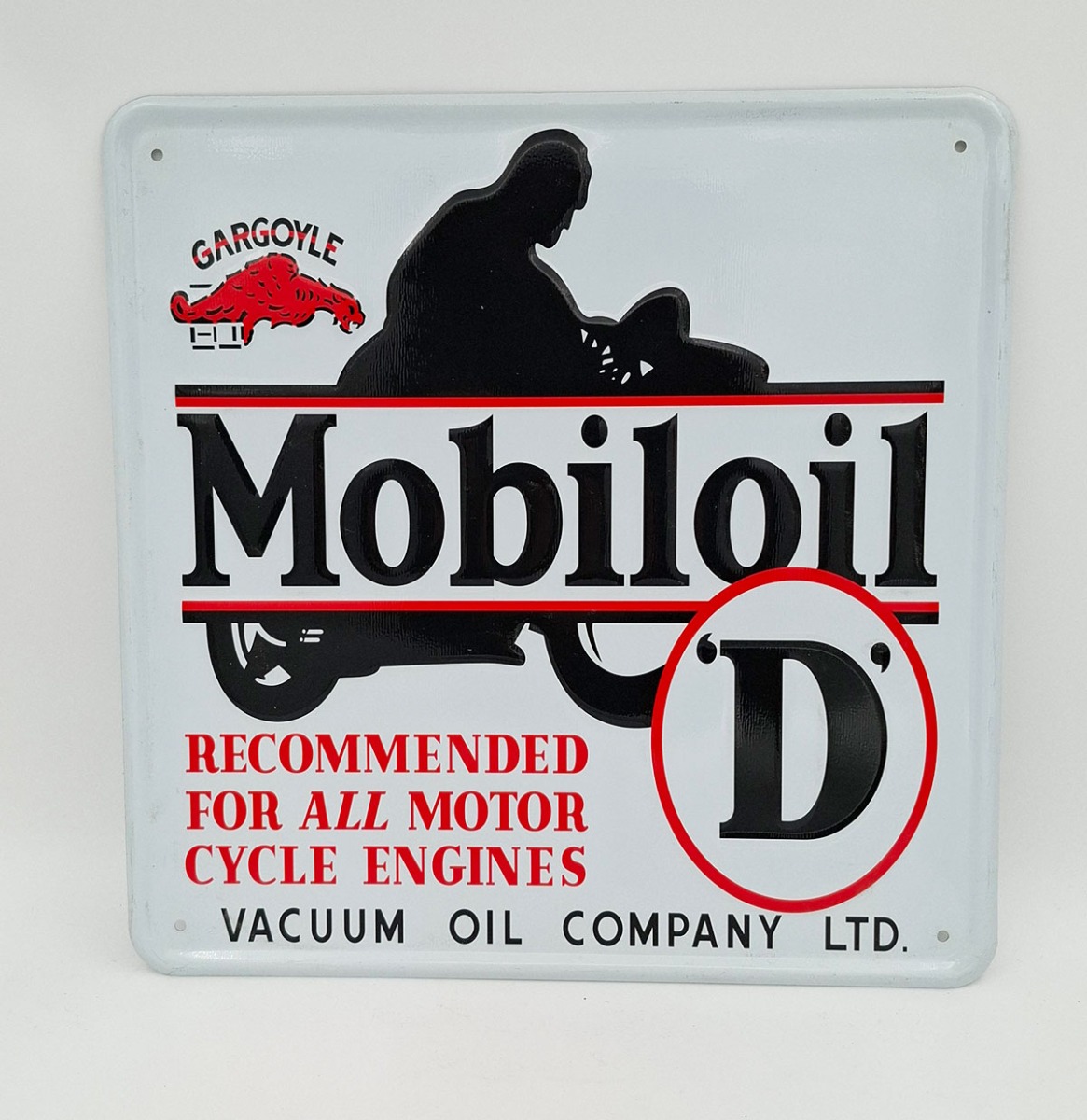 Mobiloil 'D' Motorolie Stalen Bord met Relief - 39 x39cm | Mobilgas -Oil