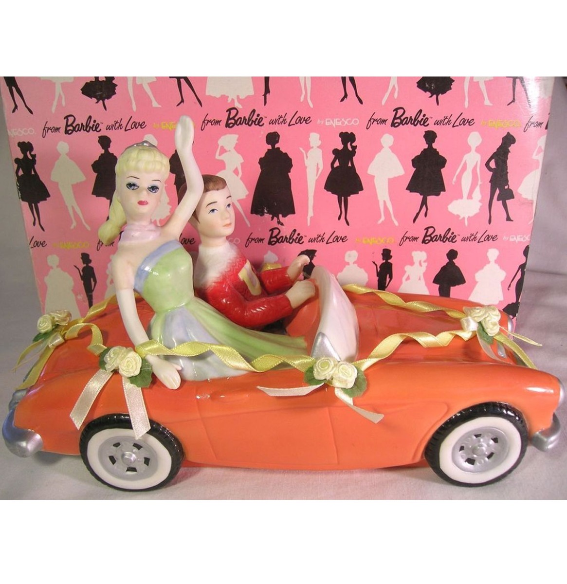 Moederdag cadeau - Barbie & Ken Senior Prom 1963 Muziekdoosje Van Porselein | Barbie