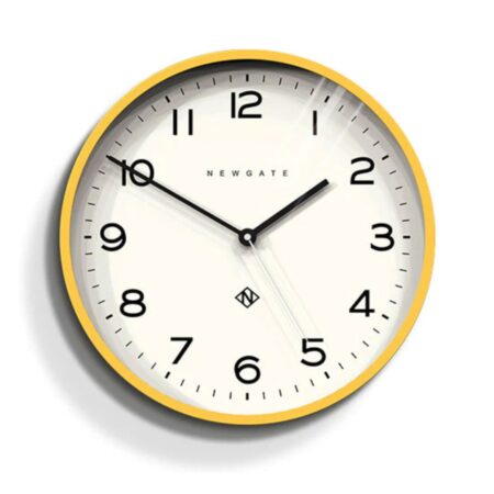 Newgate Echo Number Three Wandklok - Geel | Fiftiesstore