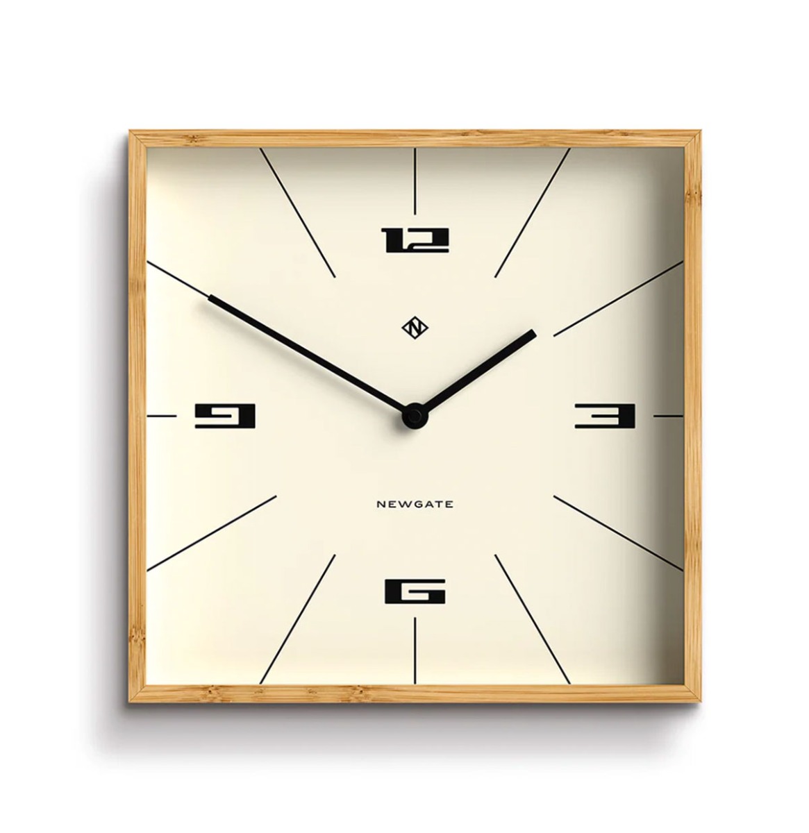 Newgate Fiji Wandklok in Bamboe - Lines | Fiftiesstore