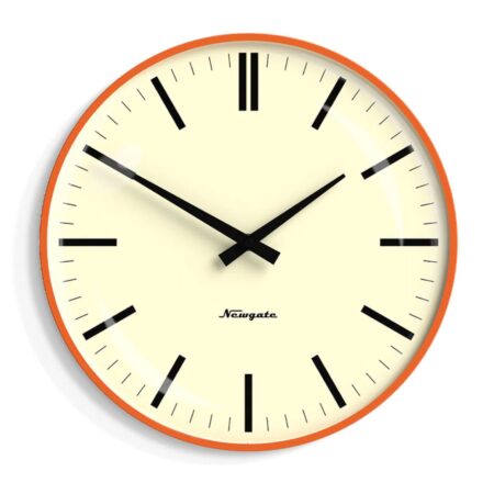 Newgate Radio City Bowery Dial Wandklok in Pumpkin Orange | Fiftiesstore