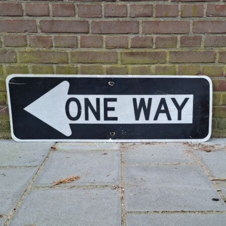 One Way Straat Bord Links - Origineel | The Dutch Pickers