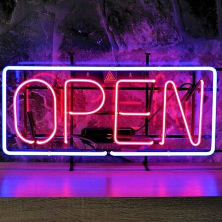 Open Neon Verlichting 80 x 40 cm - Rood met Blauwe Rand | Real Neon Art