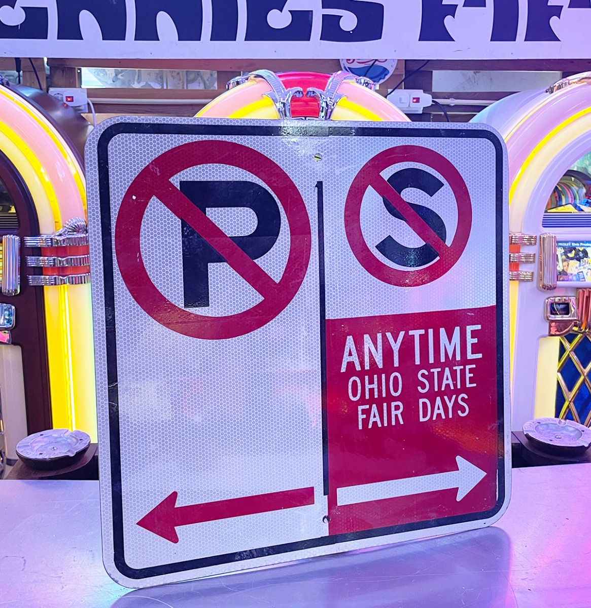 Origineel Amerikaans No Parking Straatbord Ohio State Fair Days - Reflecterend - 46 x 46 cm | The Dutch Pickers