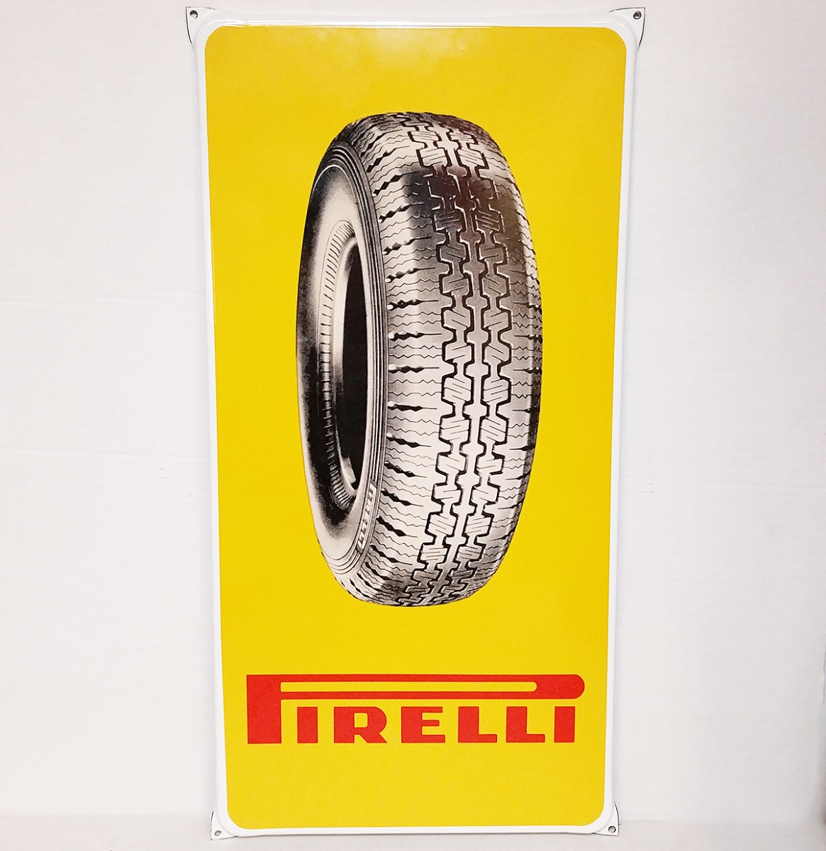 Pirelli Tyre Emaille Bord - 60 x 30cm | Pirelli