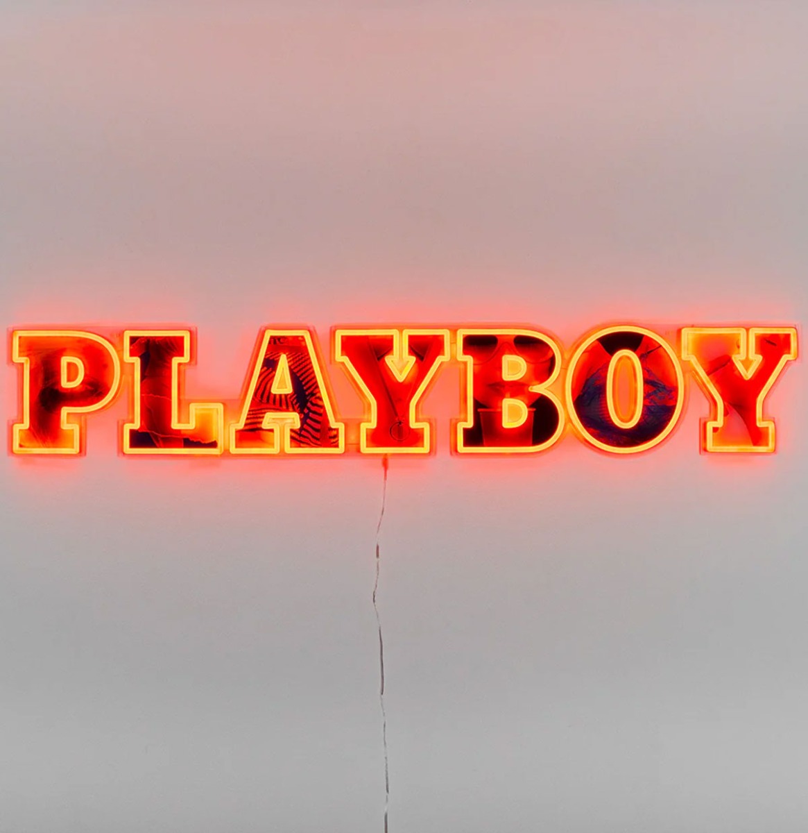 Playboy Woordmark - Wandbord Neon - Oranje LED | Playboy