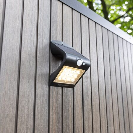 Rhodes Solar Wandlamp Up & Down - met Bewegingssensor - 1.5W - 3000K Warm wit - 2 lichtstanden - IP65 waterdicht - Wandlamp Schutting - Zwart | HOFTRONIC