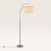 Selyra - Beige Staande lamp Metaal met Linnen kap 170 cm - Scandinavisch Design - Woonkamer lamp - E27 fitting - Met voetschakelaar | LUSENZ