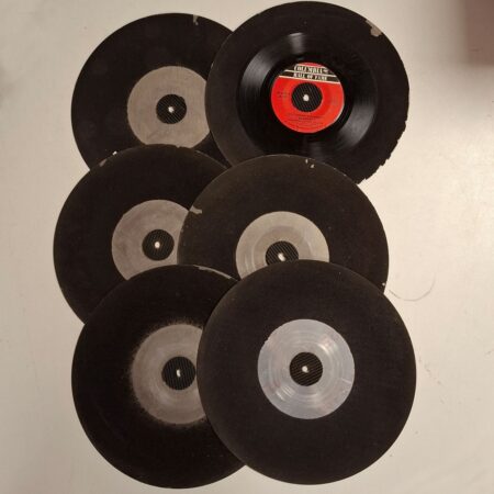 Set Of 6 Jukebox Record Trays With 45RPM Spacer - USED | Fiftiesstore