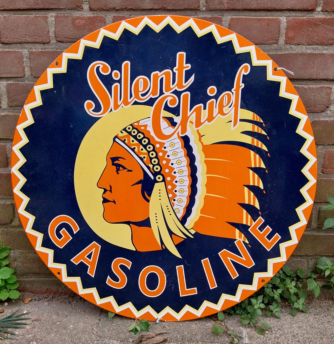 Silent Chief Gasoline Dubbelzijdig Emaille Bord - Ø61cm | The Dutch Pickers