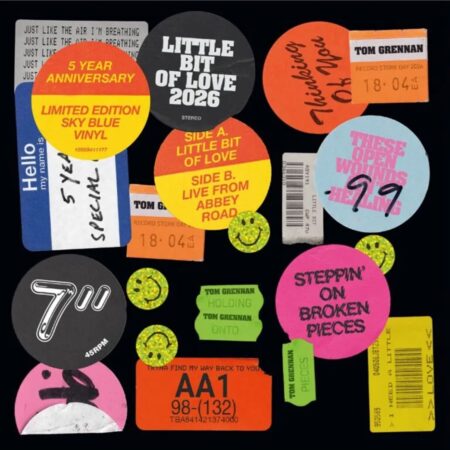 Single: Tom Grennan - Little Bit Of Love: 5th Anniversary Edition (Luchtblauw Vinyl) (Record Store Day 2026) | 8% korting (LP) | Fiftiesstore