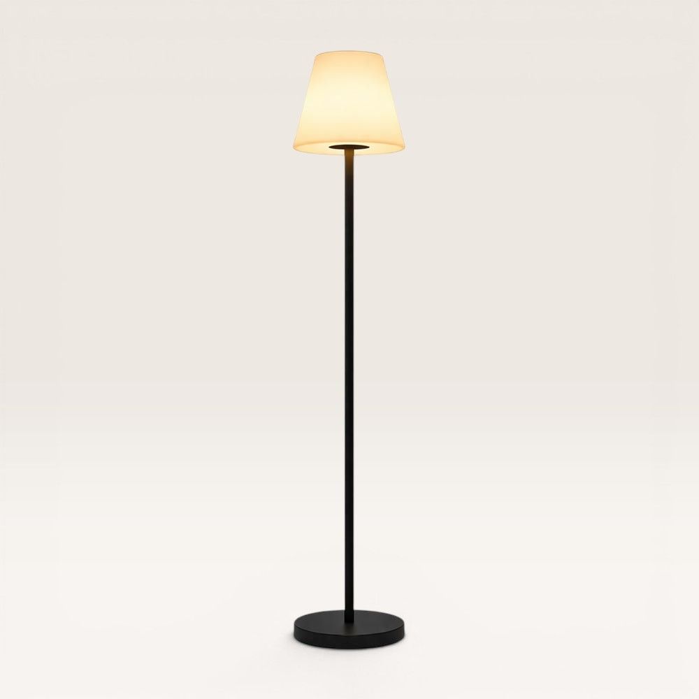 Staande lamp Nuvoro sole - Met afneembare voet en oplaadbaar via USB C of met solarenergie - Inclusief afstandsbediening om te kiezen uit zes RGB-kleuren | LUSENZ