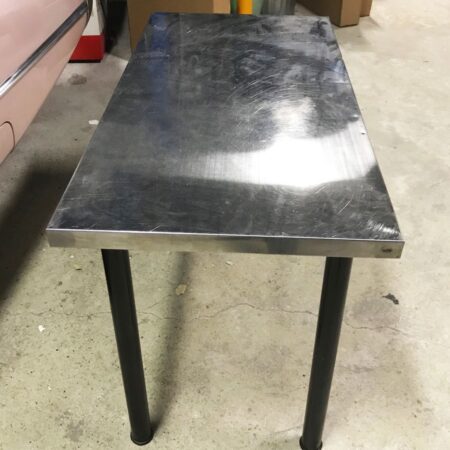 Tafel Met Aluminium Blad 120cm x 60cm - As Is | The Dutch Pickers
