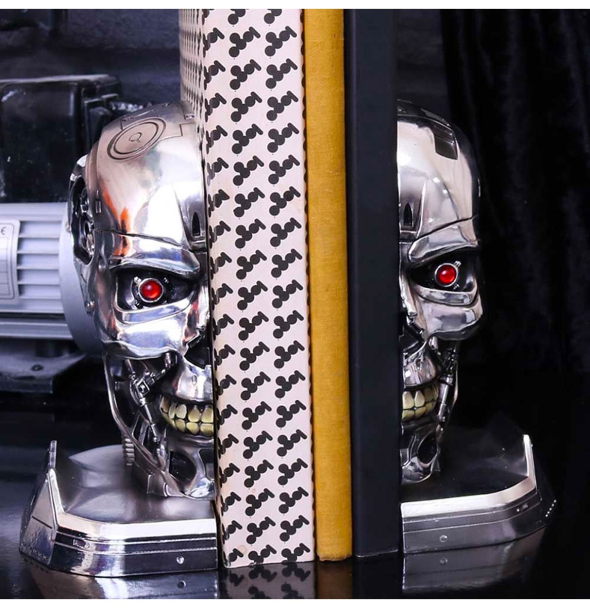 Terminator 2: T-800 Boekensteun LAATSTE STUKS | 18% korting | Fiftiesstore