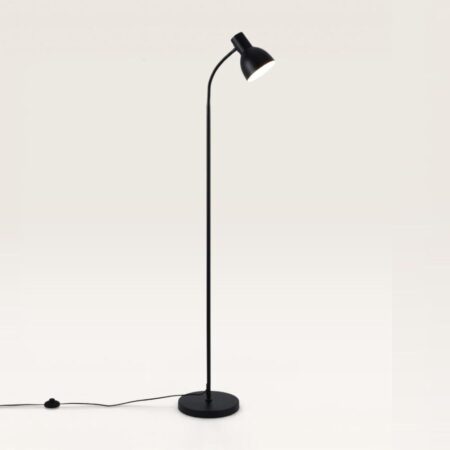 Tervon - Zwarte Staande lamp Metaal 150 cm - Modern design - Woonkamer lamp - E27 fitting - Verstelbare metalen kap - Mat - Met voetschakelaar | LUSENZ