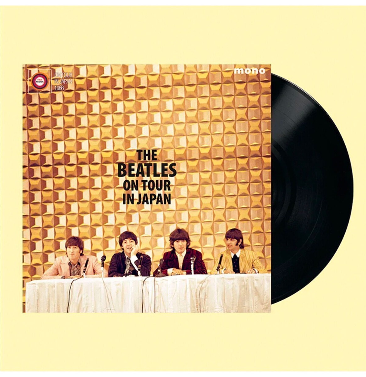 The Beatles - On Tour in Japan (LP) | Fiftiesstore