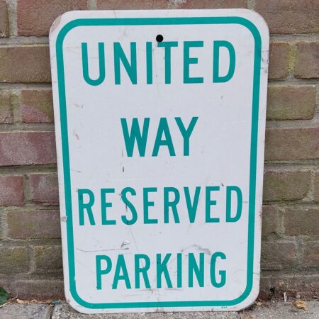United Way Reserved Parking Verkeersbord - 46 x 31cm | The Dutch Pickers