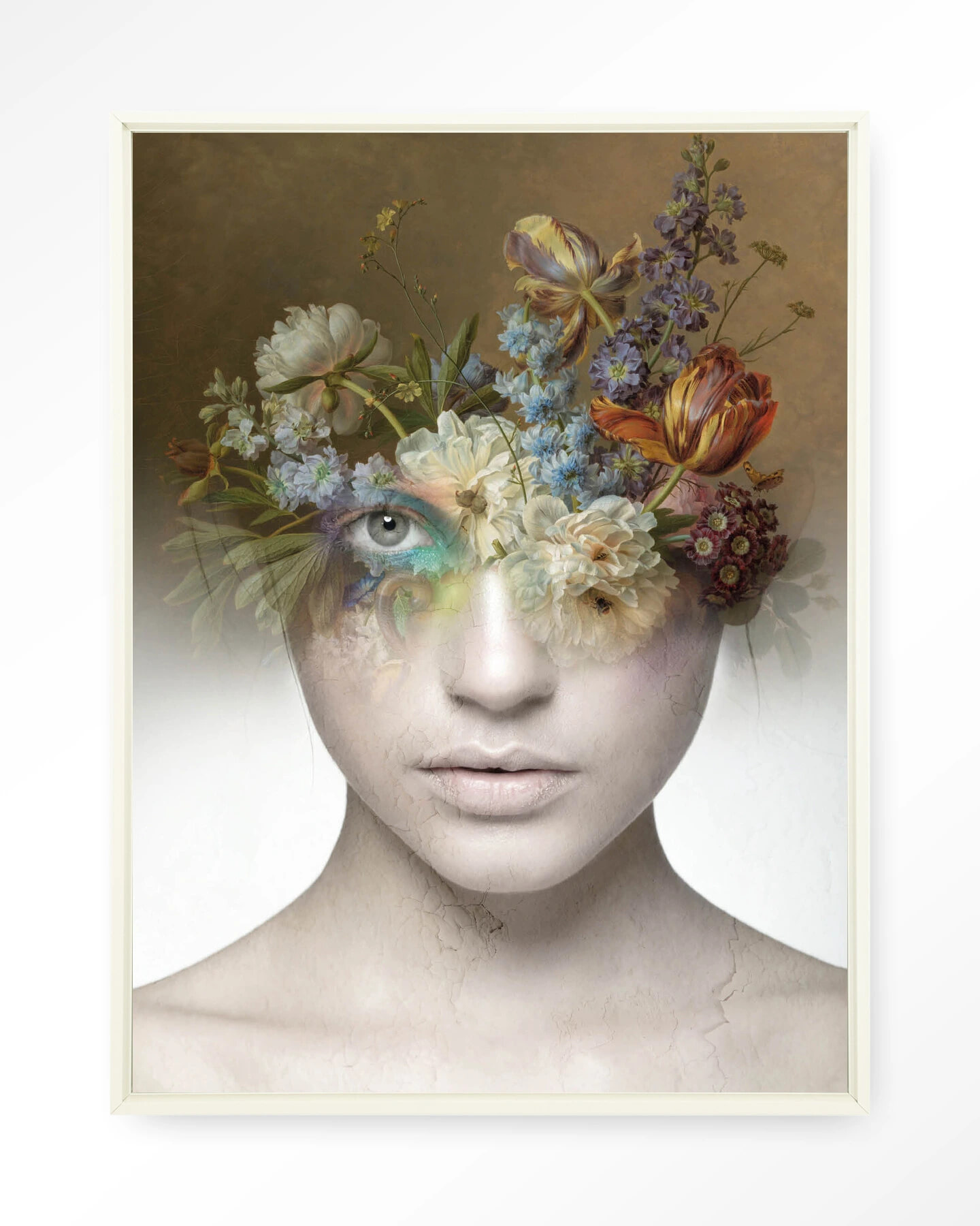 Urban Cotton Wandkleed 'Bloom' 110 x 145cm in Floating Frame - off white | Urban Cotton