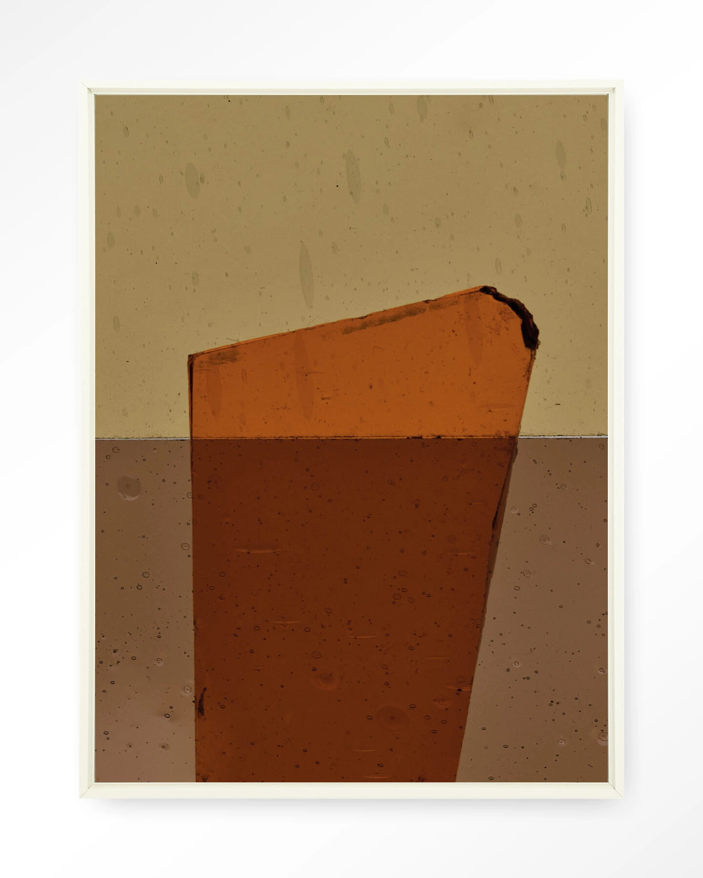 Urban Cotton Wandkleed 'Geen Soort Van Oranje' 145 x 190cm in Floating Frame - off white | Urban Cotton