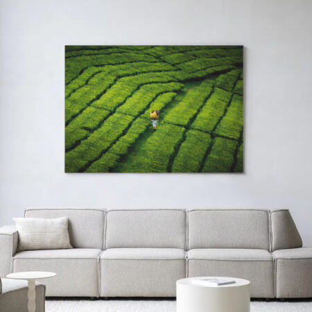 Urban Cotton Wandkleed 'Tote Pengalengan' 110 x 145cm in Frame - black | Urban Cotton