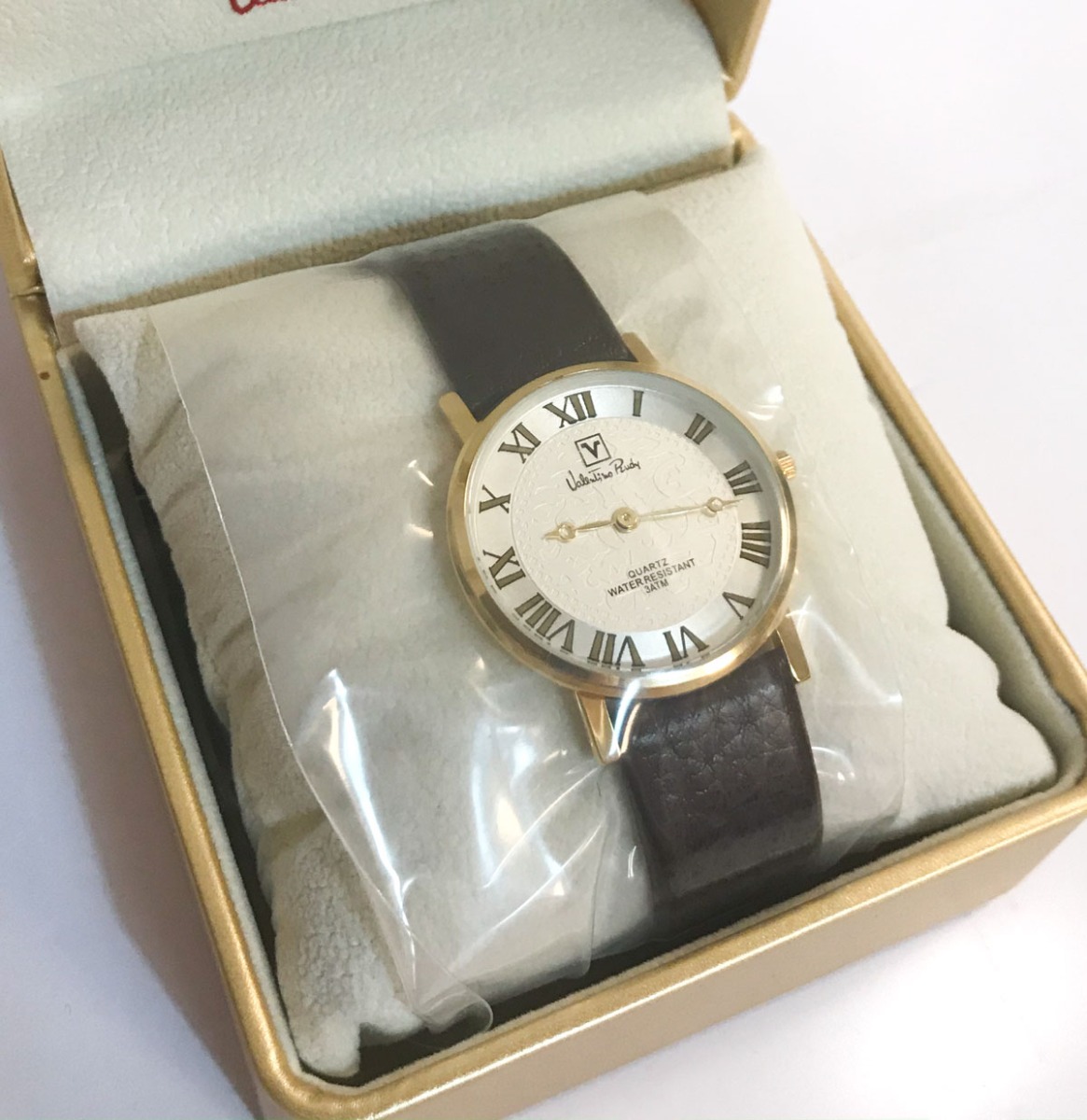 Valentino Rudy Round Face Leather Strap Heren Horloge Goud | 47% korting | Fiftiesstore