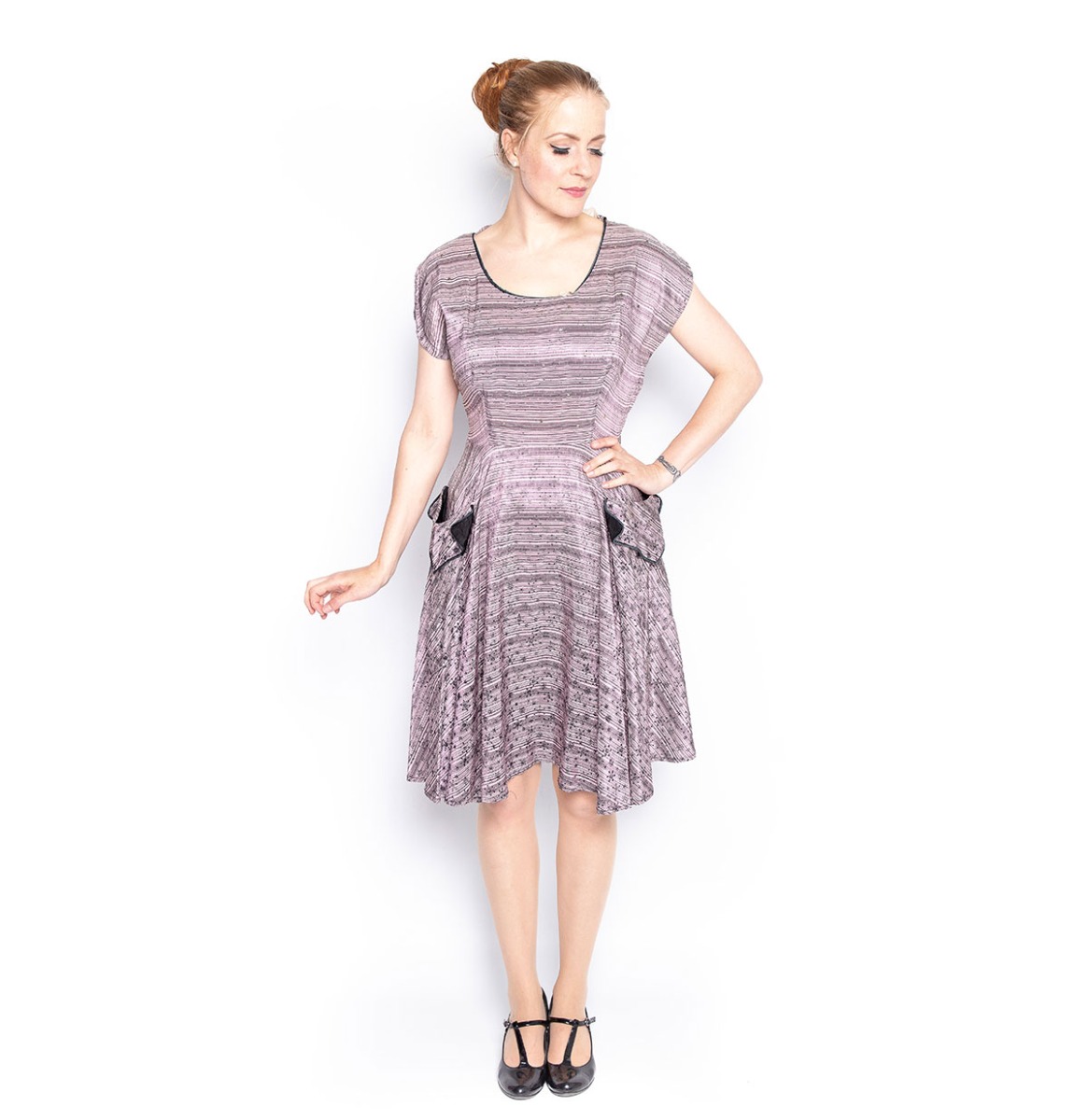 Vintage 1950s Jurk Streepjes Zwart / Roze - XL | Fiftiesstore
