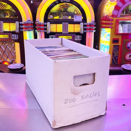 Vinyl 45 Toeren Singles Blind Box - 200 Singles (LP) | The Dutch Pickers