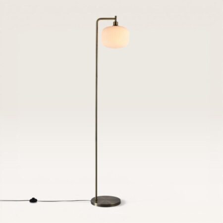 Virello - Staande lamp Messing 170 cm - Modern Industrieel design - Woonkamer lamp - E27 fitting - Witte glazen kap - Met voetschakelaar | LUSENZ