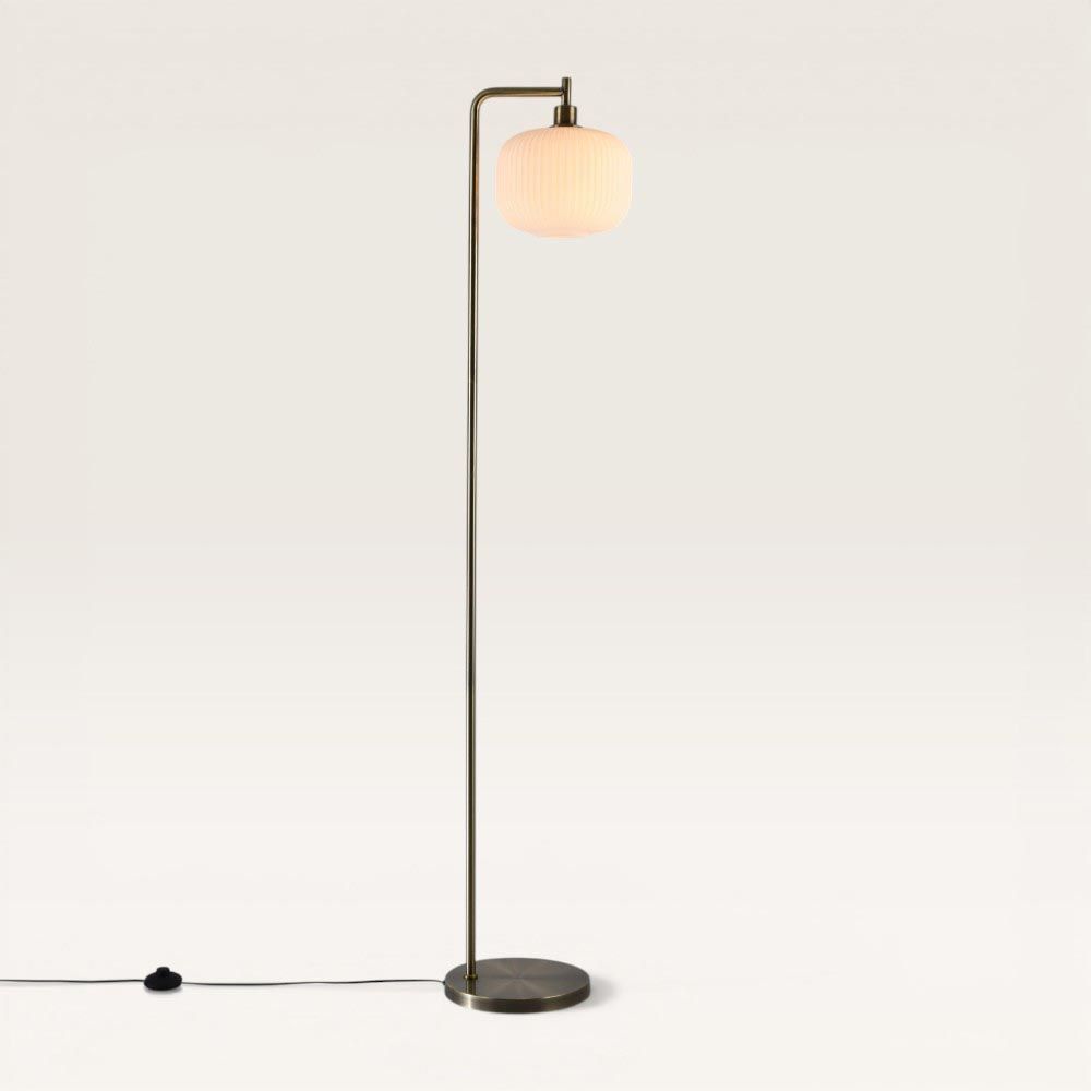 Virello - Staande lamp Messing 170 cm - Modern Industrieel design - Woonkamer lamp - E27 fitting - Witte glazen kap - Met voetschakelaar | LUSENZ