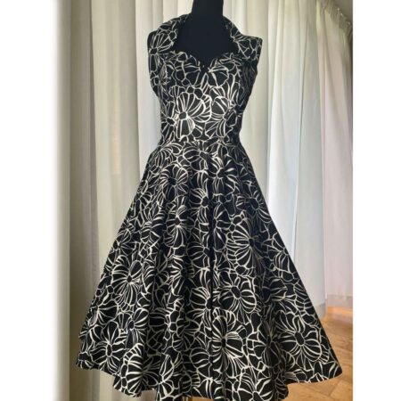 Vivien Of Holloway Halterneck Black Oasis Dress -XS | 32% korting | Vivien of Holloway