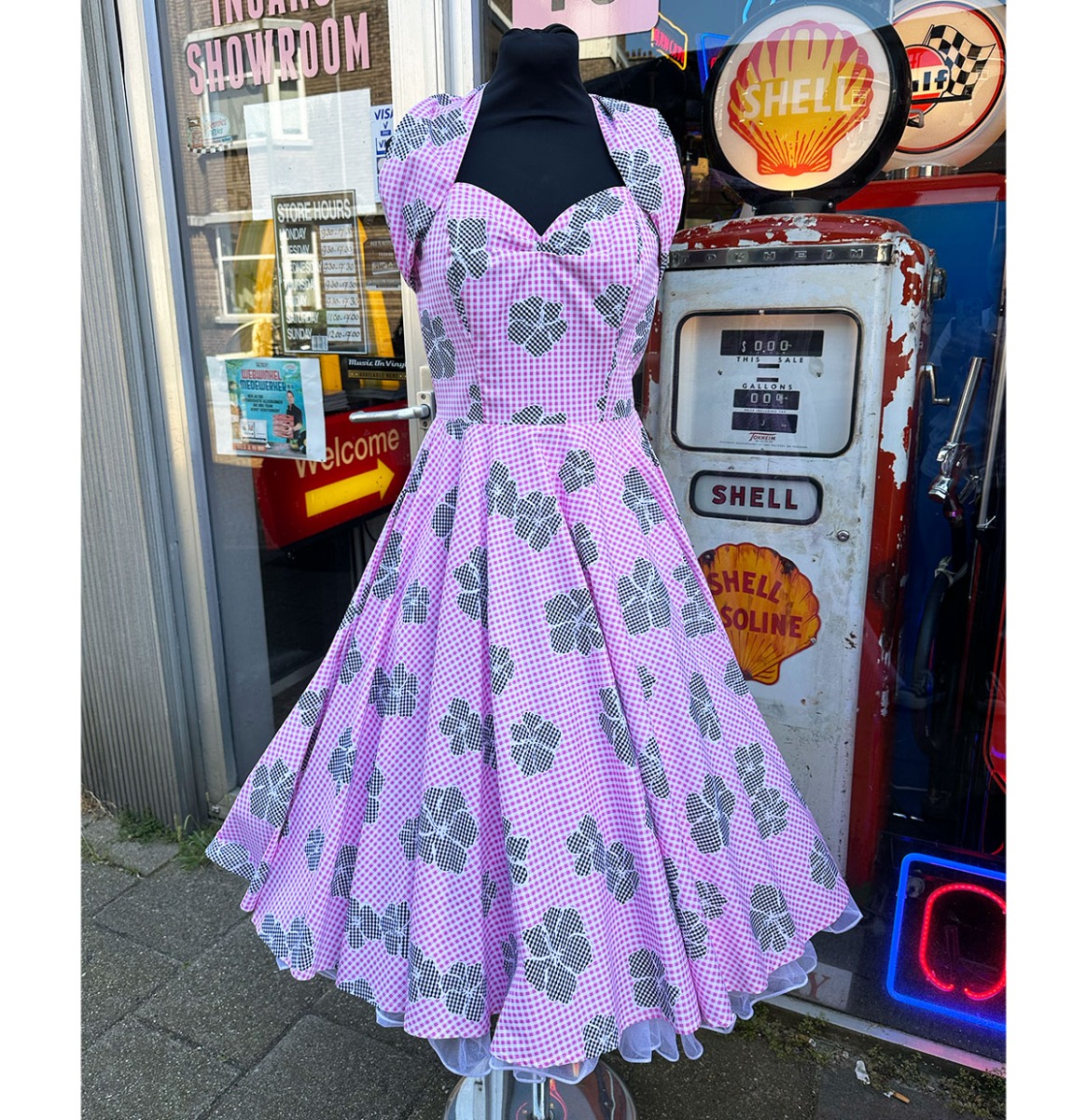 Vivien Of Holloway Halterneck Pink Gingham Black Flowers Dress -S | 30% korting | Vivien of Holloway