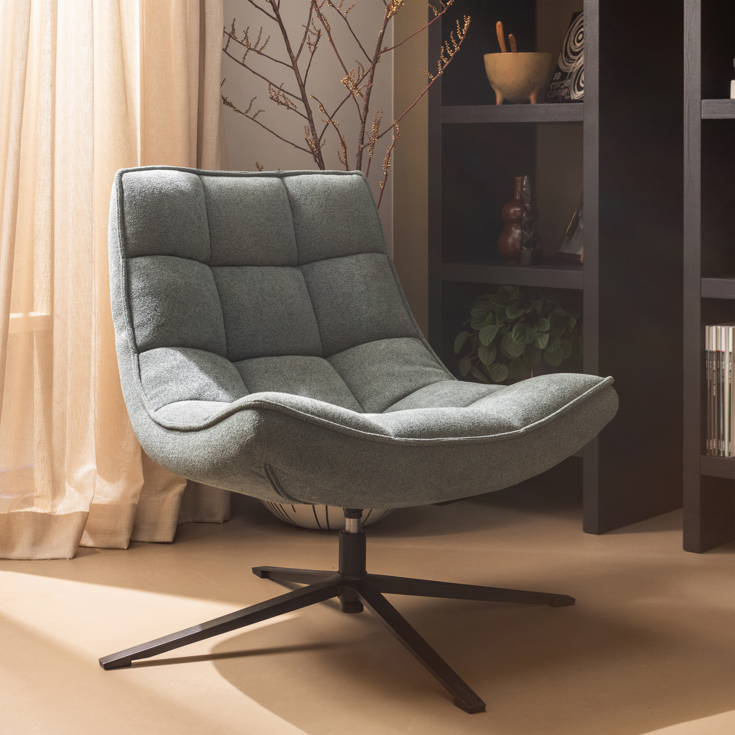 WOOOD Draaifauteuil 'Maudi' Geweven