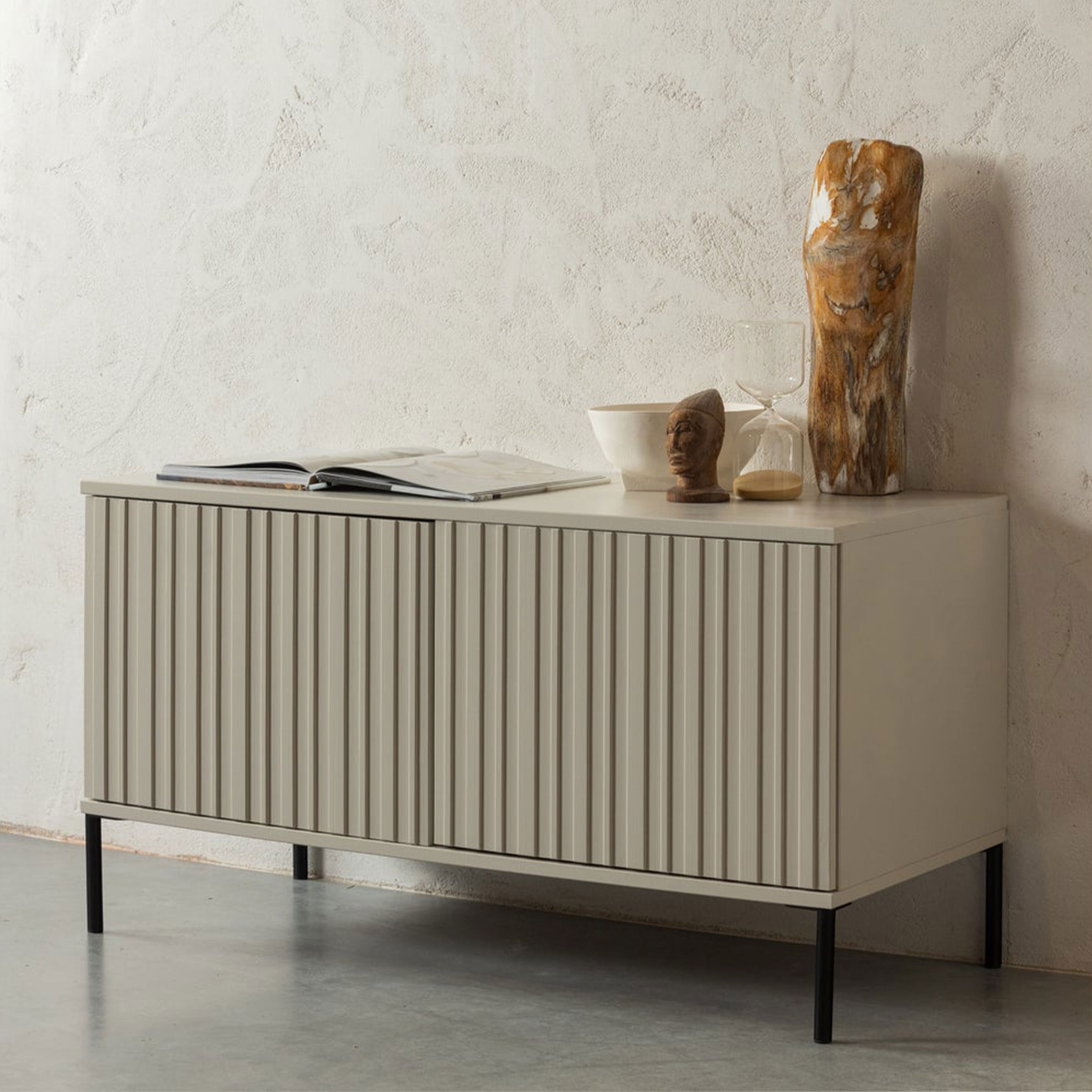 WOOOD TV-meubel 'New Gravure' Grenenhout