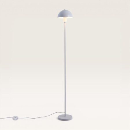 Wistro - Staande lamp Wit Metaal 150 cm - Modern design - Woonkamer lamp - Mat - E27 fitting - Met voetschakelaar | LUSENZ