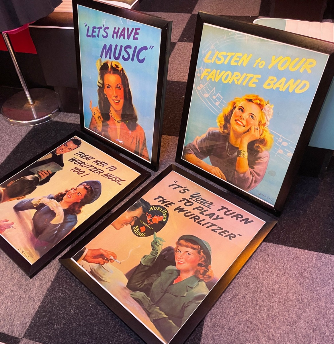 Wurlitzer Ingelijste Reclame Posters - Set van 4 Zwarte Lijsten | Wurlitzer