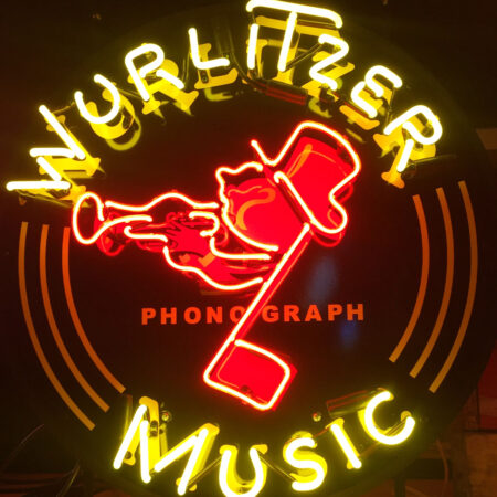 Wurlitzer Music Johnny One Note Neon Verlichting 65 x 65 cm - Rood/Geel | Wurlitzer