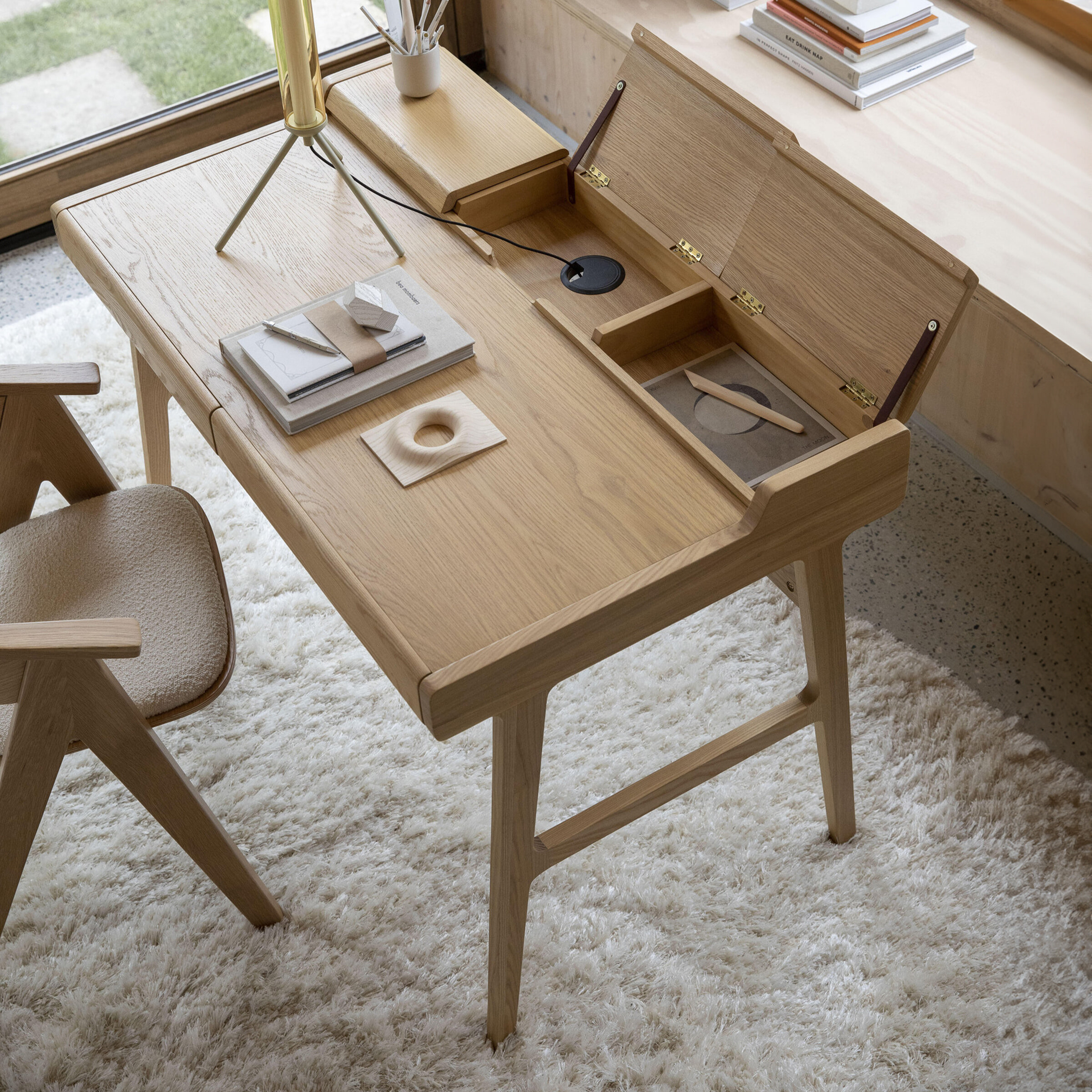 Zuiver Bureau 'Kaat' Eikenhout