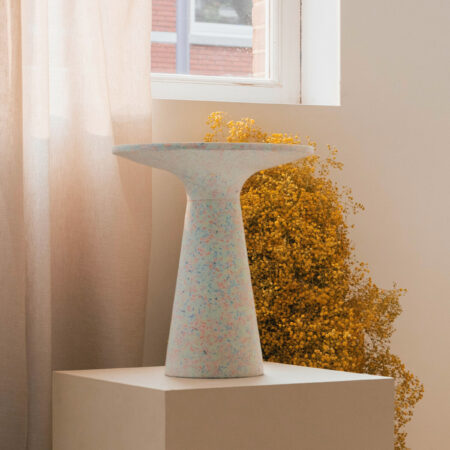 Zuiver Ronde Bijzettafel 'Victoria' Terrazzo