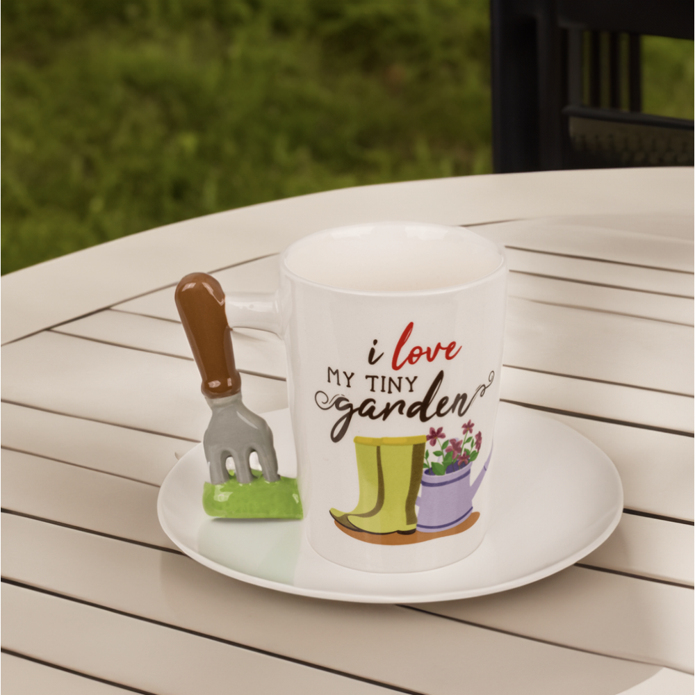 'I Love My Tiny Garden' Mok | OUT OF THE BLUE