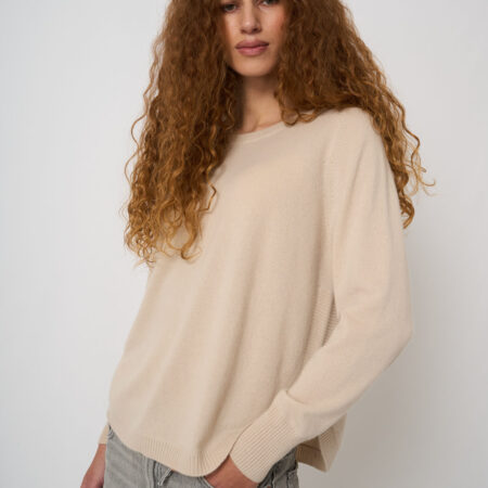 100% cashmere trui met boothals