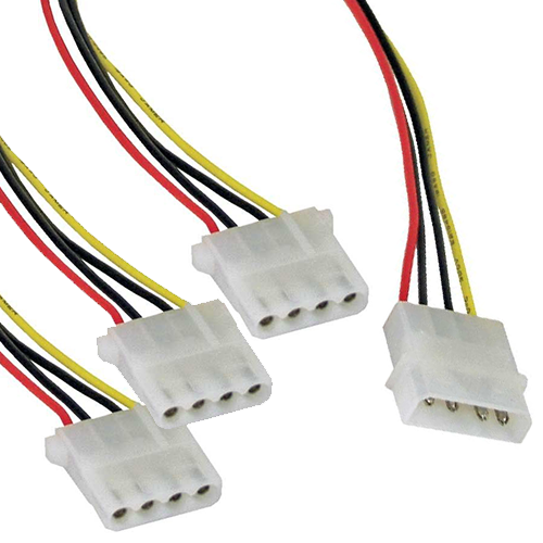 Molex 4-pin naar 3x Molex 4-pin M/F