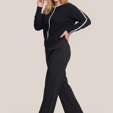 Angela Trui Zwart Maxi