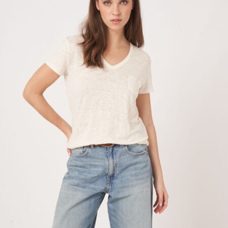 Basic zuiver linnen V-hals T-shirt met borstzakje