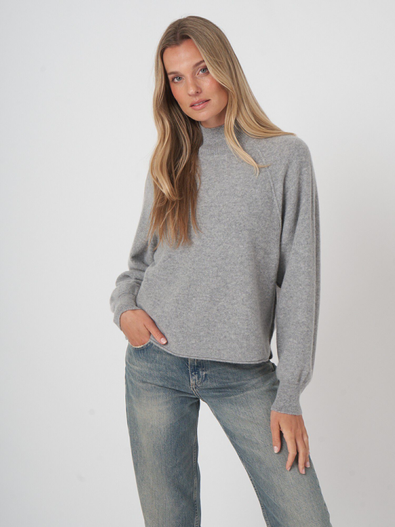 Boiled cashmere pullover met opstaande kraag