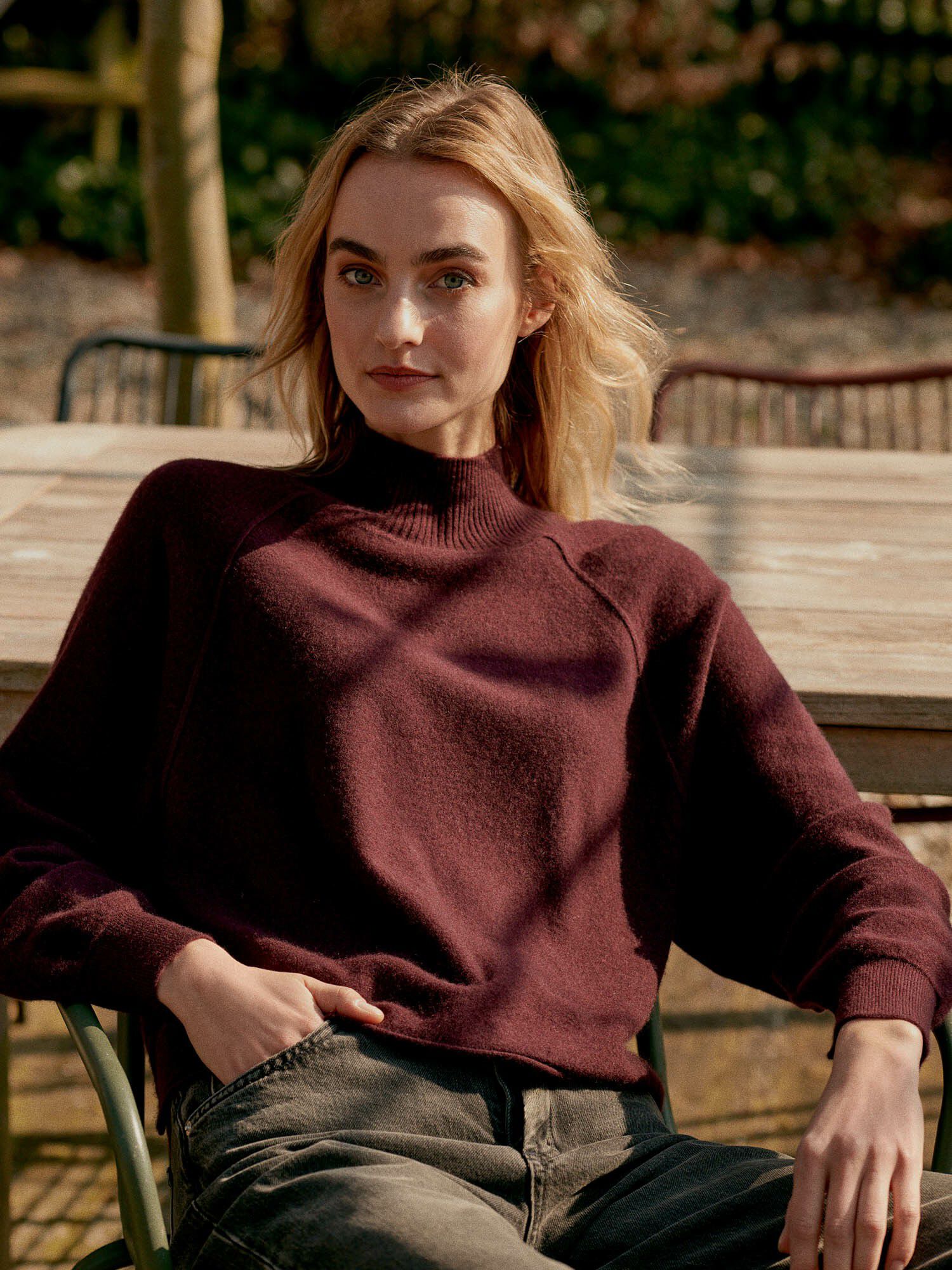 Boiled cashmere pullover met opstaande kraag