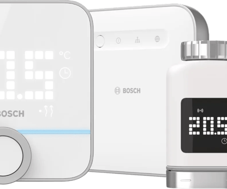 Bosch Slimme Radiatorknoppen 2-Pack + Smart Home Controller + Slimme Kamerthermostaat 230V