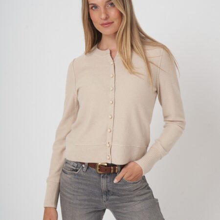Cropped kasjmier vest met parelknopen | duurzaam & elegant