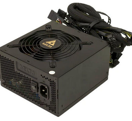 650 Watt 80+ Bronze voeding