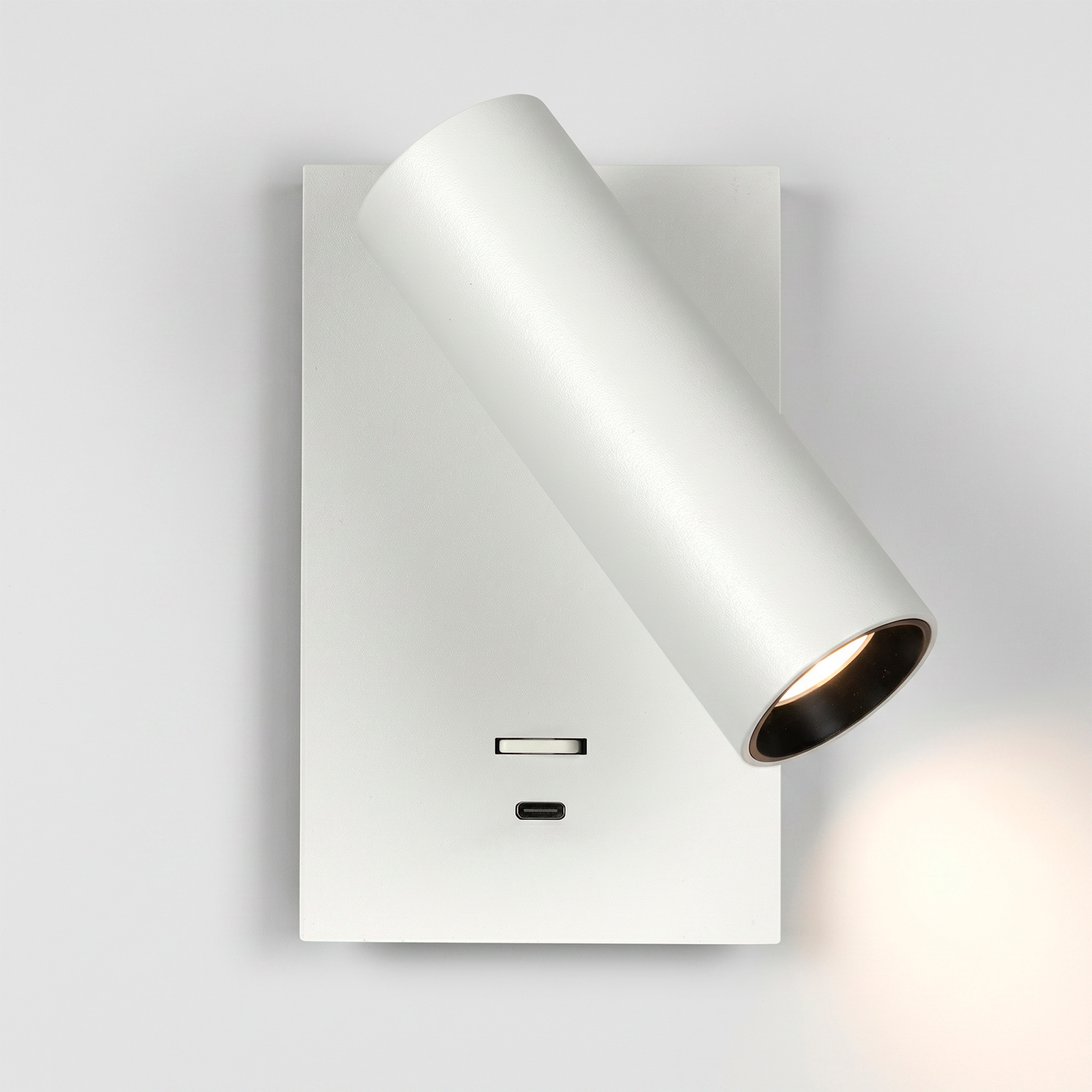 Elias Bedlamp Wit Met Schakelaar En USB-C