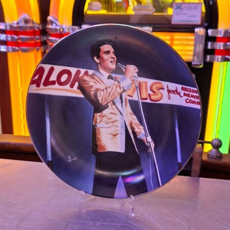 Elvis Presley Dehi Verzamelbord 1991 - “Benefit for the U.S.S. Arizona” (LP) | Elvis Presley